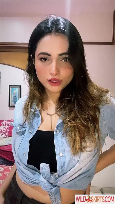 desi leaked porn pics|DesiFile